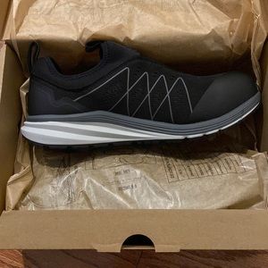 Brand New* Keen Vista Energy Shift Steel Toe Shoe - Vapor/Black